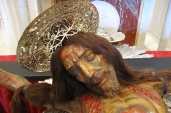 Il volto del SS. Crocifisso all'interno della chiesa di Sant'Agata - Comune di Castroreale
