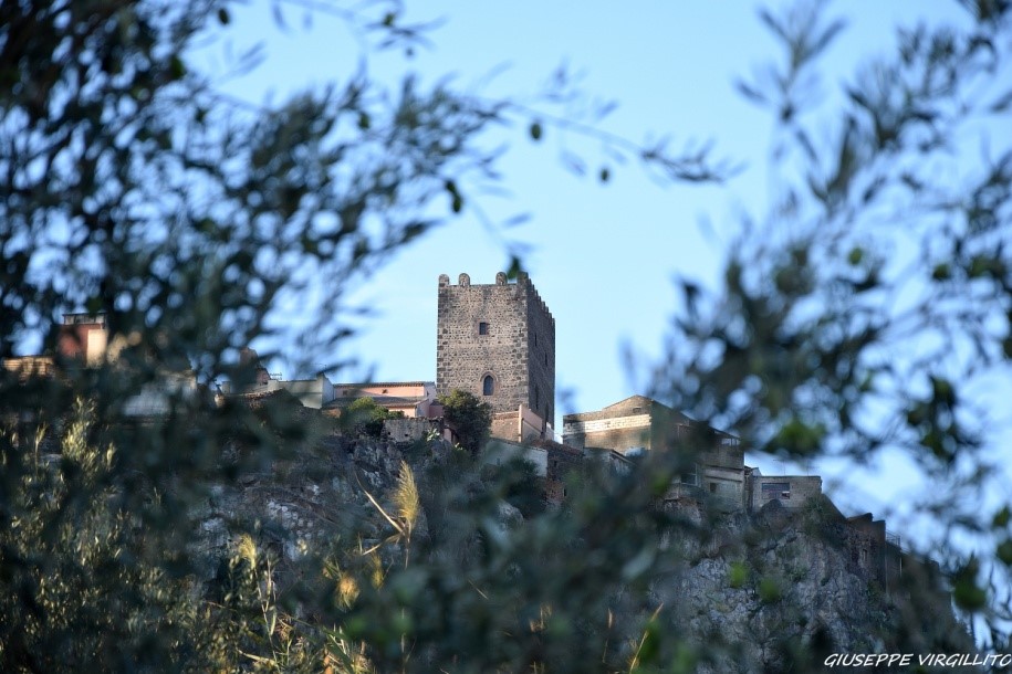 Torre - Comune di Motta Sant'Anastasia