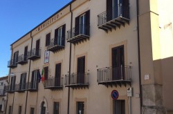 Foto del Comune della Sicilia - Vallelunga Pratameno - Municipio