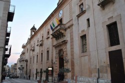 Foto del Comune della Sicilia - Castellammare del Golfo - Palazzo crociferi