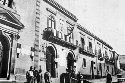 Foto del Comune della Sicilia - Vita - Foto storica municipio