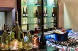 Foto dell'angolo bar del ristorante in Sicilia L'Acquario Degustazione