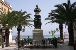 Piazza F.Durantedel comune della Sicilia - Letojanni