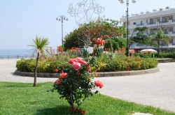 Piazza cagli del comune della Sicilia - Letojanni